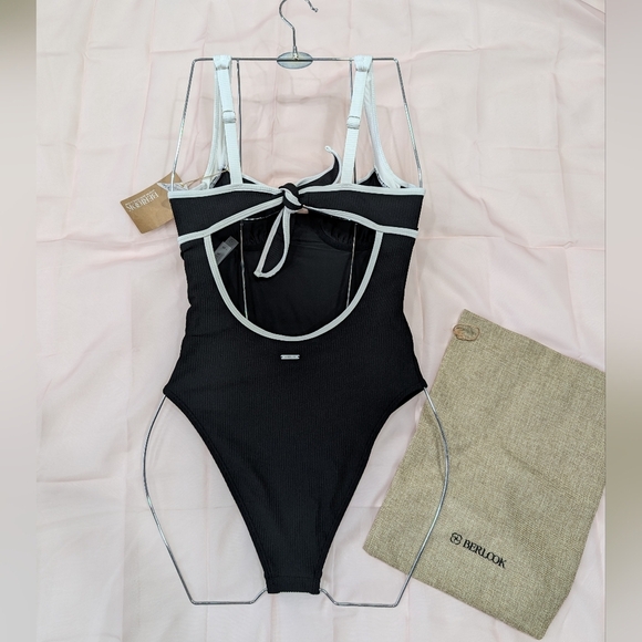 BNWT / Berlook / XS/ Small / Medium / Large Contrast Trim Knotted One-Piece - Picture 5 of 5